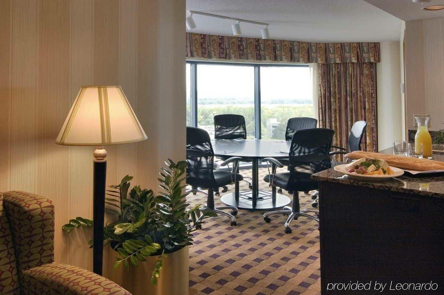 เอมบาสซี สวีท บาย ฮิลตัน มินีแอโพลิส-แอร์พอร์ต Hotel บลูมมิงตัน ภายนอก รูปภาพ